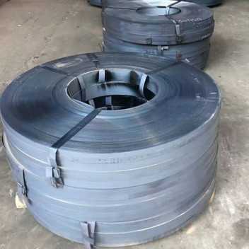 Bande d'acier laminée à chaud