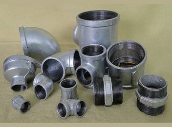 Malleable iron pipe fittings