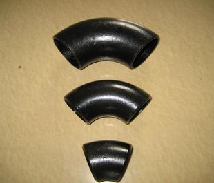 Butt welded pipe fittings