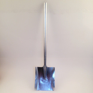 Metal spade