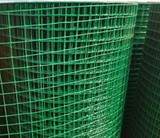 Plastic coated welded wire mesh