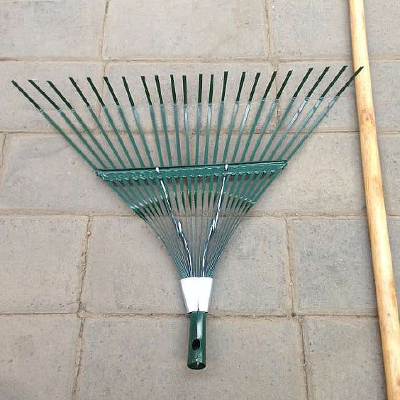 Wooden handle rake