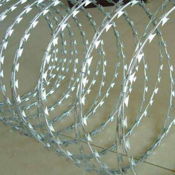 Barbed wire mesh